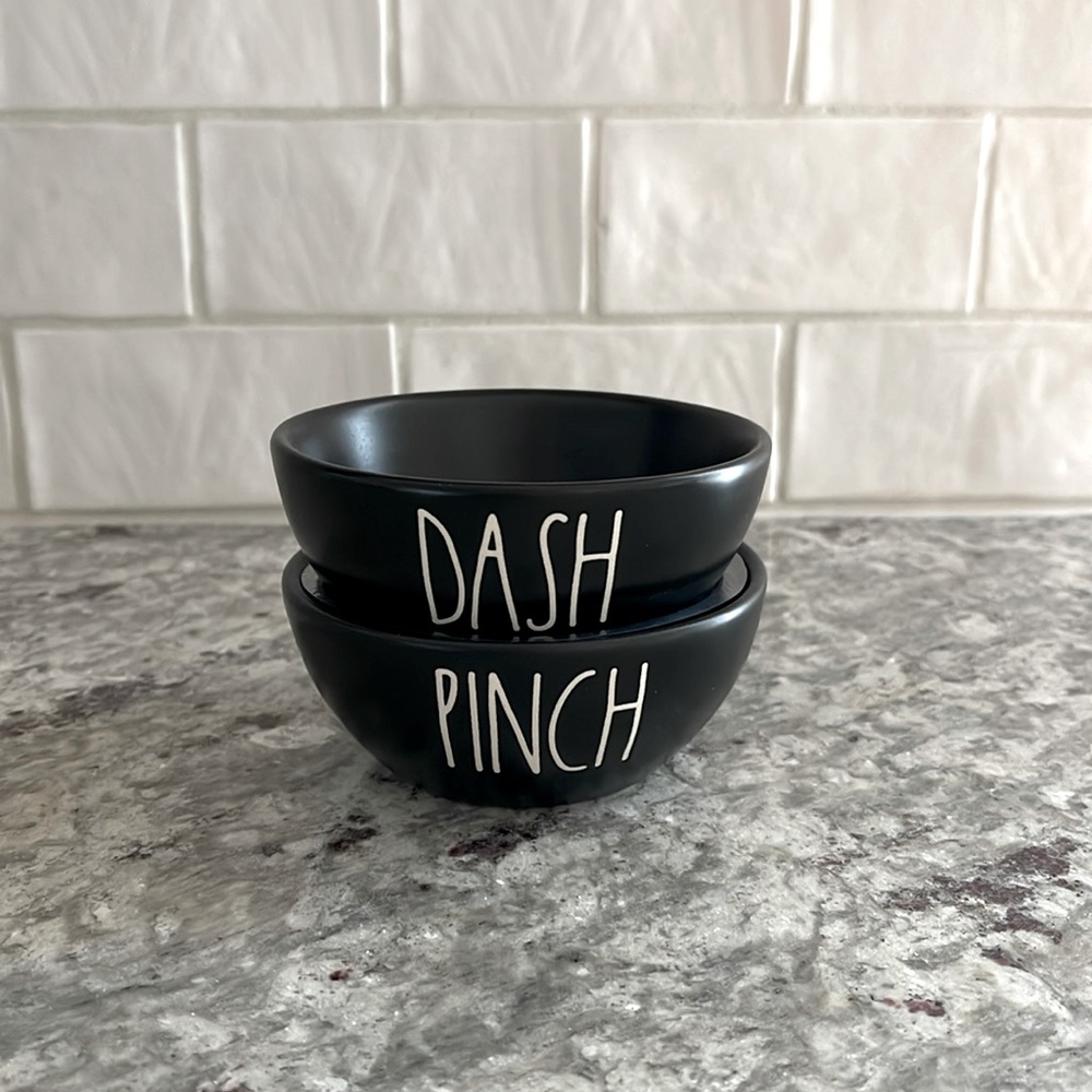 Rae Dunn Matte Black Pinch Bowls